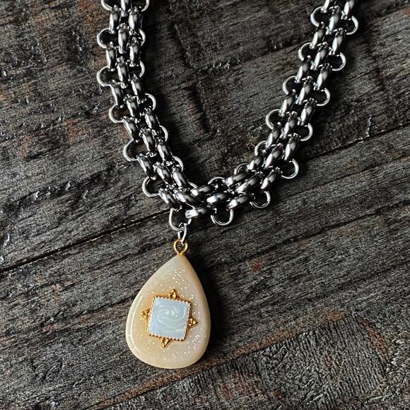 NEW Chunky Gold Green Pendant Necklace - Picture 8 of 12